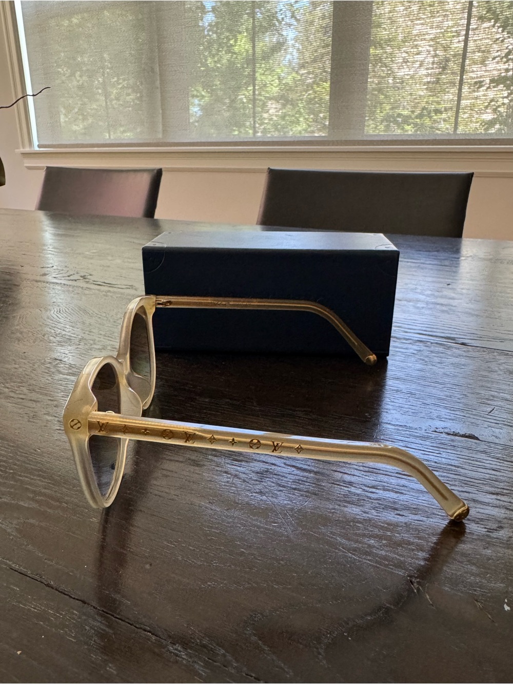 Louis Vuitton My Monogram Light Cat Eye Sunglasses Khaki - Picture 4 of 6